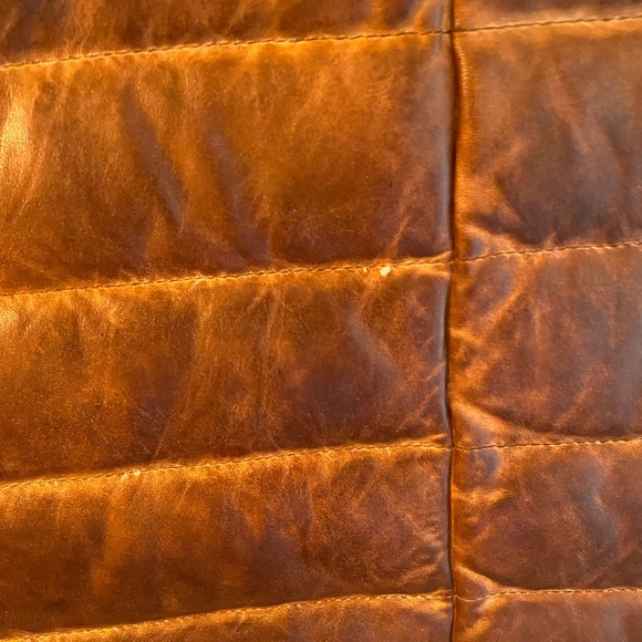 Men's Brown Quilted Vest - Picture 6 of 6